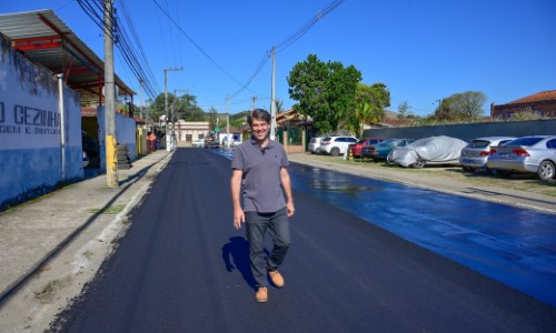 Prefeito de Porto Real visita obra da Av. Dom Pedro II